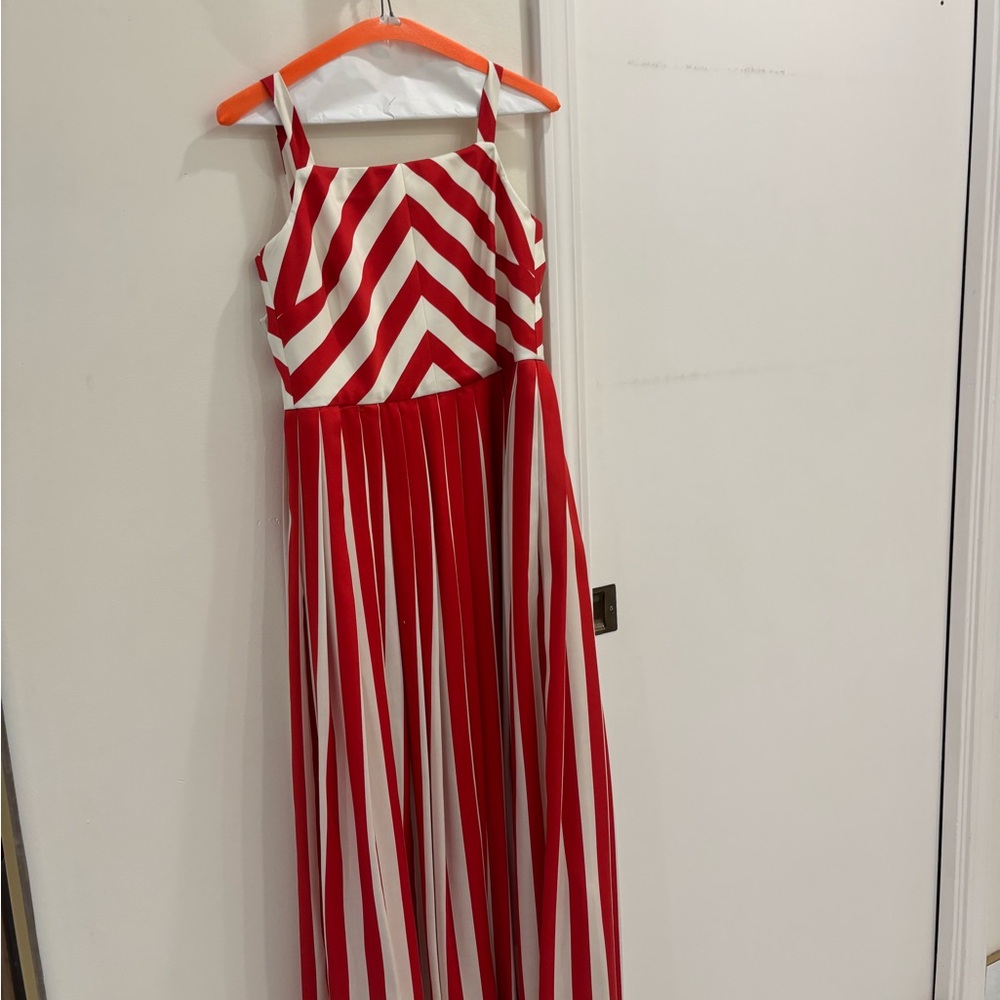 Tuckernuck Red and White Chevron Dress - Picture 5 of 7